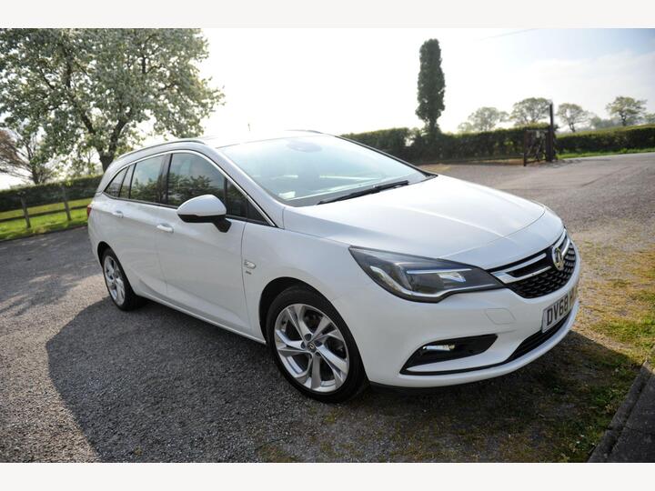 Vauxhall Astra 1.6i Turbo SRi Nav Sports Tourer Euro 6 (s/s) 5dr