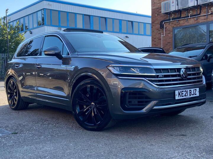 Volkswagen Touareg 3.0 TSI V6 R-Line Tech Tiptronic 4Motion Euro 6 (s/s) 5dr