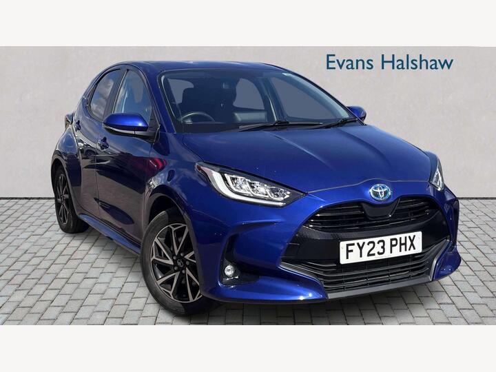 Toyota YARIS HATCHBACK 1.5 VVT-h Design E-CVT Euro 6 (s/s) 5dr