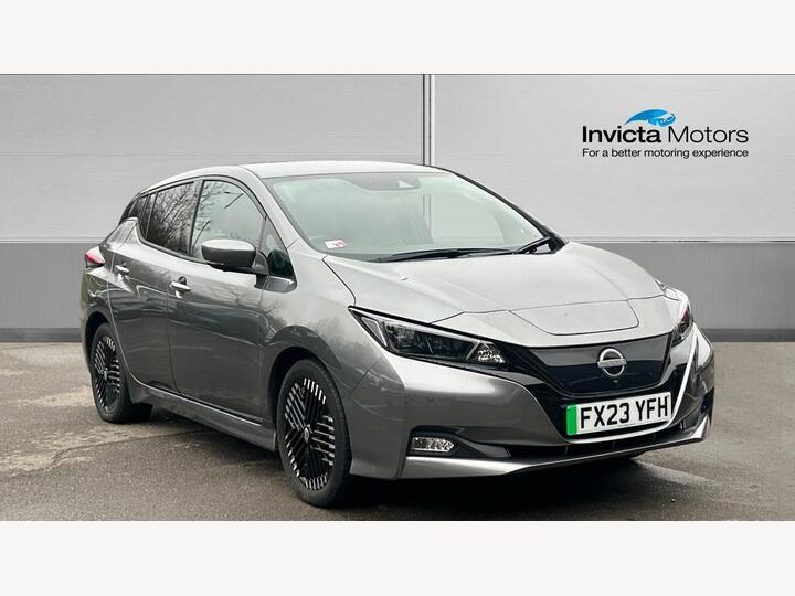 Nissan Leaf 39kWh Tekna Auto 5dr Nissan Leaf 39kWh Tekna Auto 5dr
