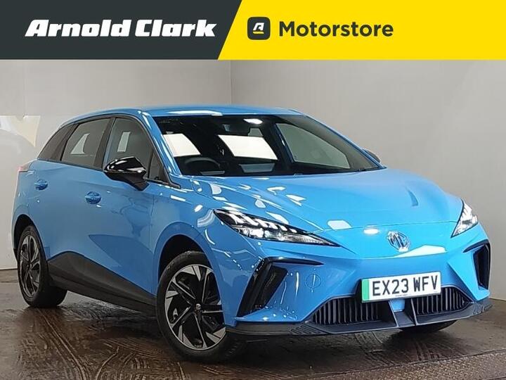 MG MG4 64kWh SE Long Range Auto 5dr