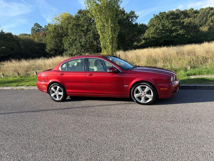 Jaguar X-Type 2.2D DPF SE 4dr