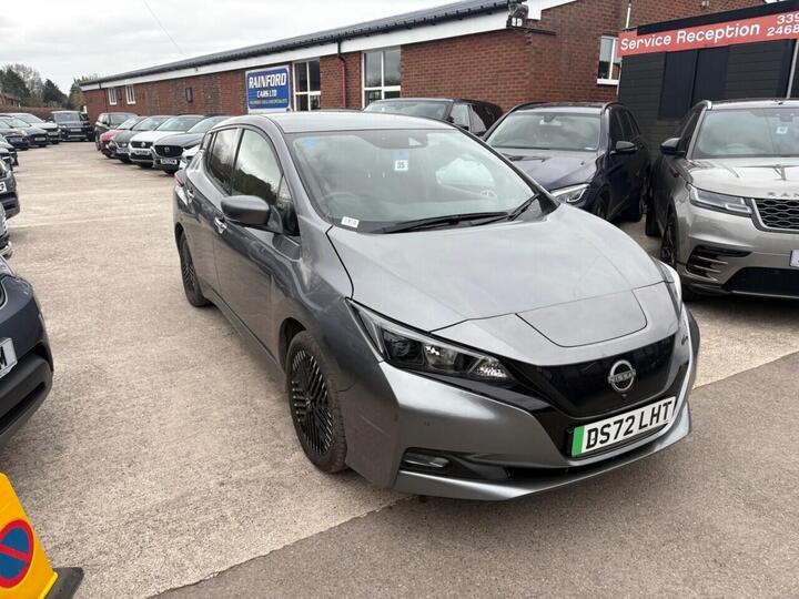 Nissan LEAF 39kWh N-Connecta Auto 5dr
