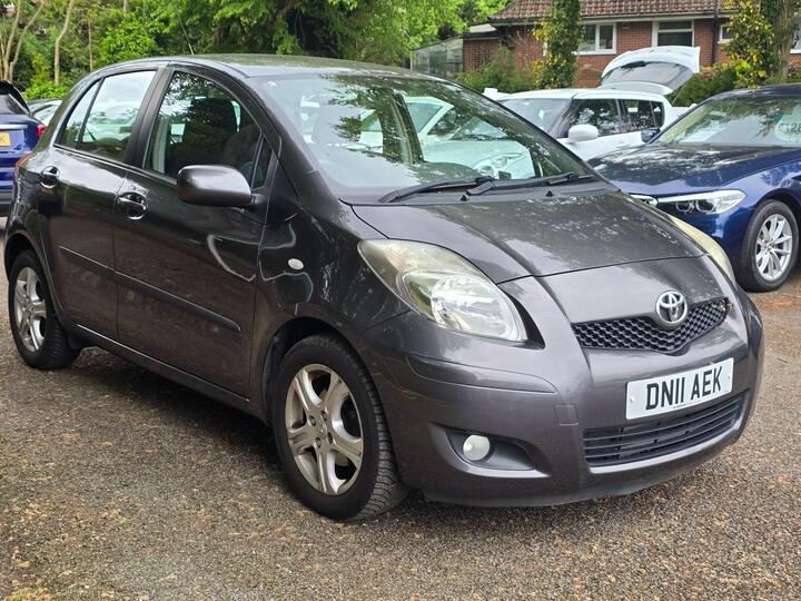 Toyota Yaris 1.33 Dual VVT-i TR MultiMode Euro 5 (s/s) 5dr