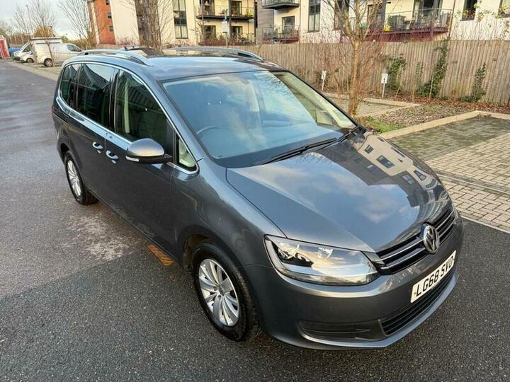Volkswagen Sharan 2.0 TDI SE Nav Euro 6 (s/s) 5dr