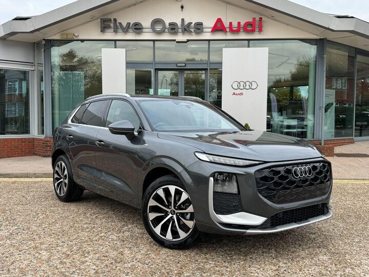 Audi Q3 1.5 TFSI S Line S Tronic Euro 6 (s/s) 5dr