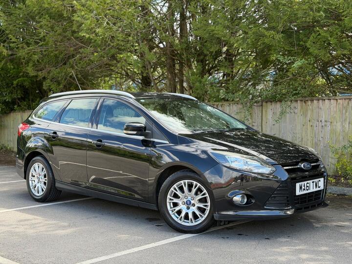 Ford Focus 1.6 Titanium Powershift Euro 5 5dr