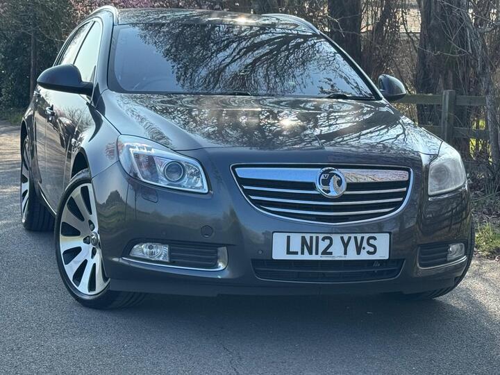 Vauxhall Insignia 2.0 CDTi Elite Sports Tourer Auto 4WD Euro 5 5dr