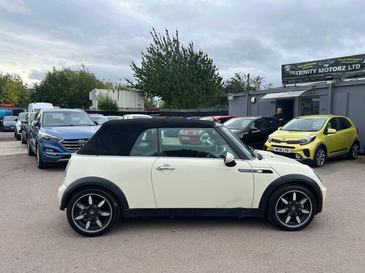 MINI Convertible 1.6 Cooper Sidewalk Euro 4 2dr