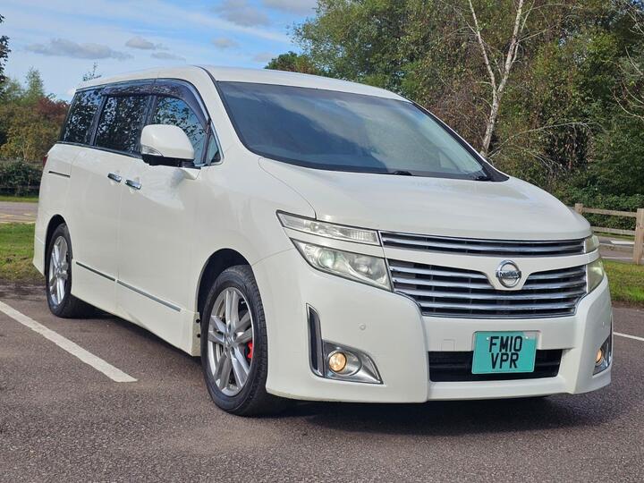 Nissan Elgrand Highway Star 3.5 V6 Xtronic Auto CVT 4X4