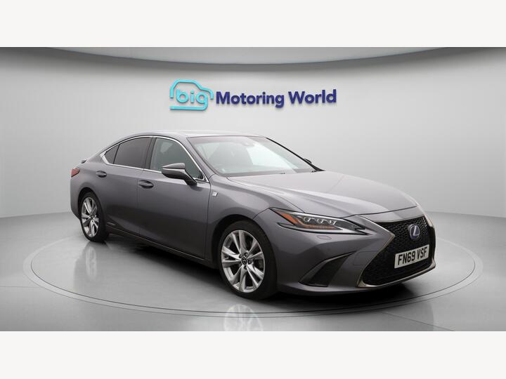 Lexus ES 2.5 300h F Sport E-CVT Euro 6 (s/s) 4dr