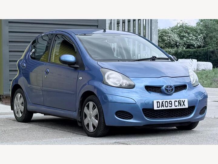 Toyota AYGO 1.0 VVT-i Blue MultiMode Euro 4 5dr
