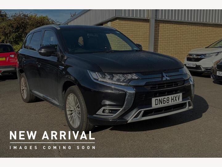 Mitsubishi Outlander 2.4h TwinMotor 13.8kWh 4h CVT 4WD Euro 6 (s/s) 5dr