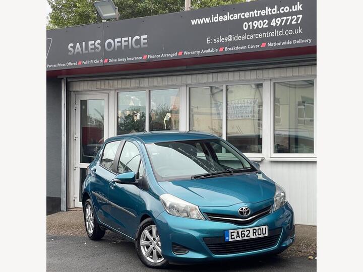 Toyota Yaris 1.33 Dual VVT-i TR Multidrive S Euro 5 5dr Toyota Yaris 1.33 Dual VVT-i TR Multidrive S Euro 5 5dr