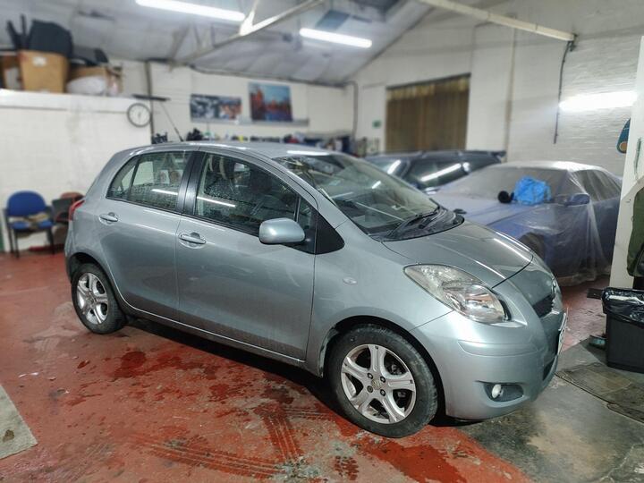 Toyota Yaris 1.33 Dual VVT-i TR MultiMode Euro 4 (s/s) 5dr