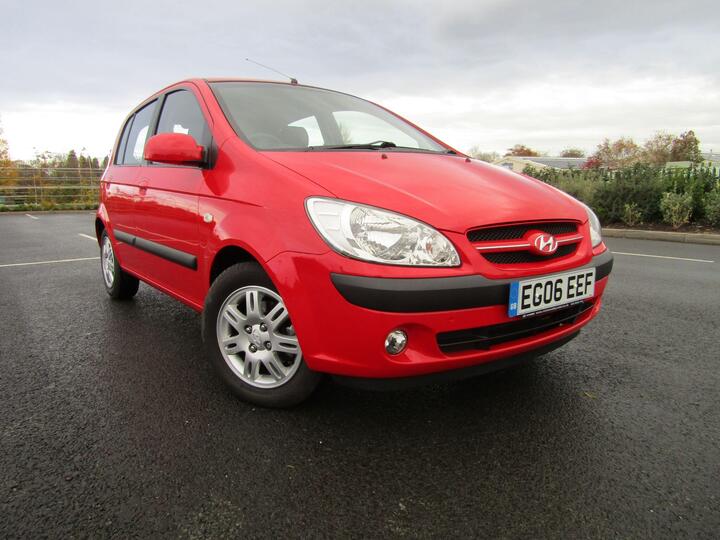 Hyundai Getz 1.4 CDX 5dr Hyundai Getz 1.4 CDX 5dr