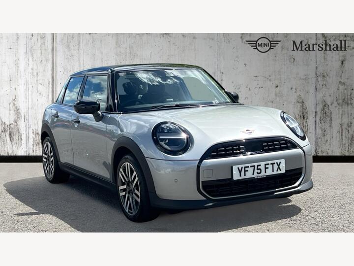 MINI Cooper 1.5C Classic Steptronic Euro 6 (s/s) 5dr