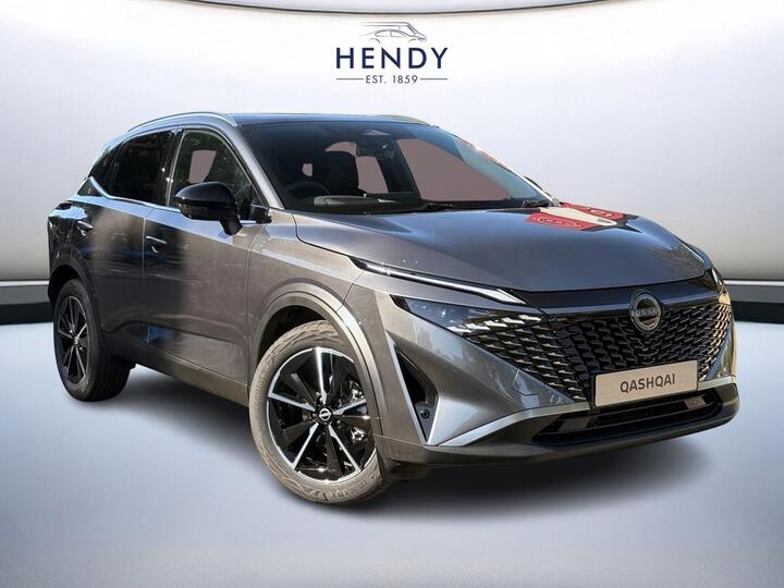 Nissan QASHQAI 1.3 DIG-T MH Tekna