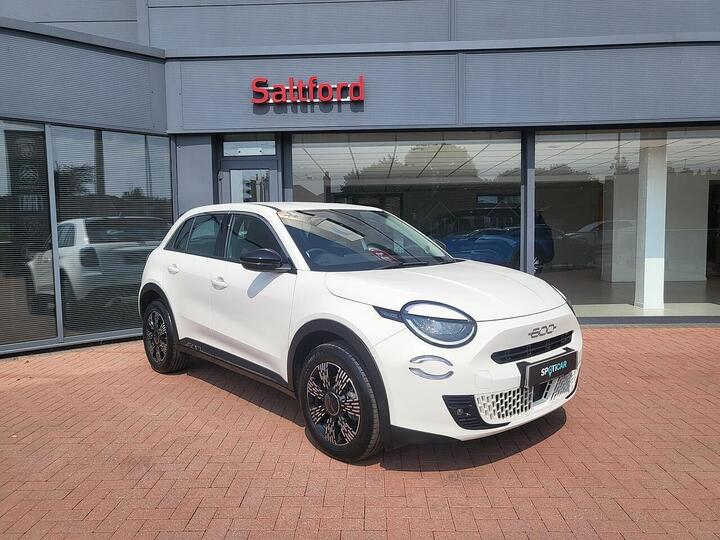 Fiat 600 1.2 MHEV E-DCT Euro 6 (s/s) 5dr