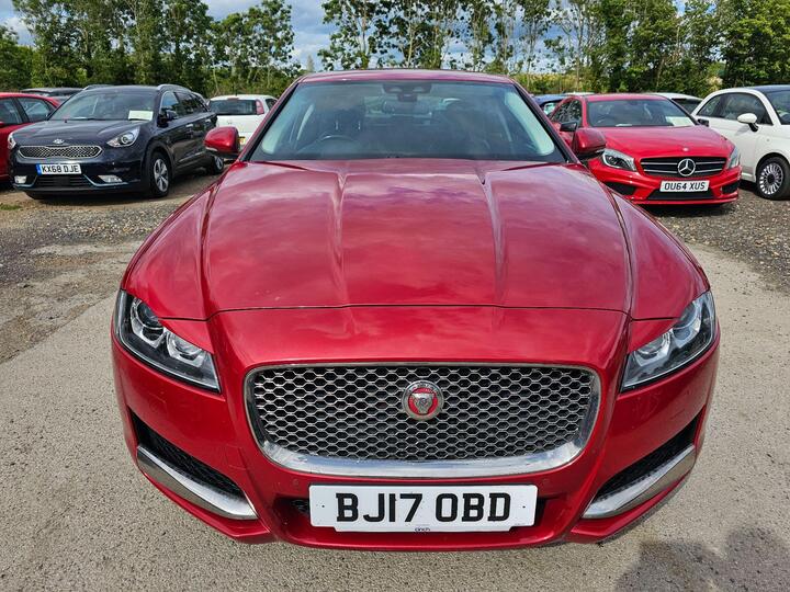 Jaguar XF 2.0d Portfolio Auto Euro 6 (s/s) 4dr