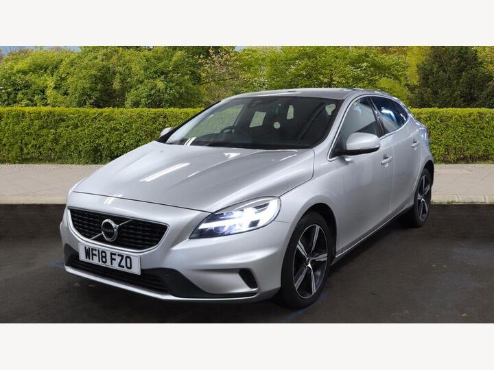 Volvo V40 2.0 T2 R-Design Nav Plus Euro 6 (s/s) 5dr