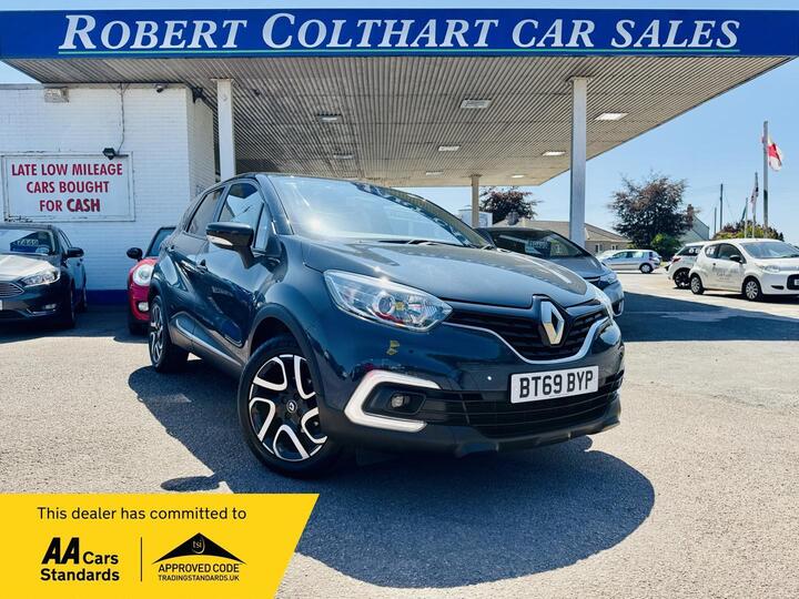 Renault Captur 0.9 TCe ENERGY Iconic Euro 6 (s/s) 5dr Renault Captur 0.9 TCe ENERGY Iconic Euro 6 (s/s) 5dr