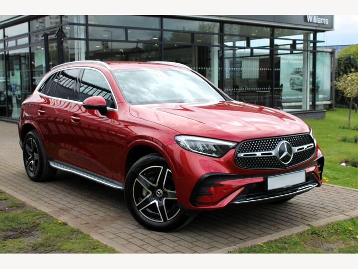Mercedes-Benz GLC 2.0 GLC300e 31.2kWh AMG Line G-Tronic+ 4MATIC Euro 6 (s/s) 5dr Mercedes-Benz GLC 2.0 GLC300e 31.2kWh AMG Line G-Tronic+ 4MATIC Euro 6 (s/s) 5dr