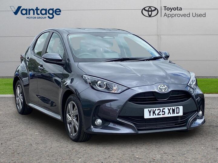 Toyota Yaris 1.5 VVT-h Icon E-CVT Euro 6 (s/s) 5dr