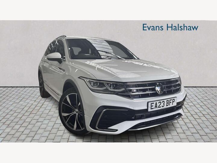 Volkswagen TIGUAN DIESEL ESTATE 2.0 TDI R-Line DSG Euro 6 (s/s) 5dr