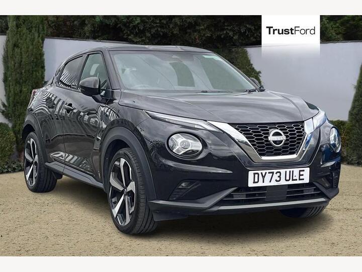 Nissan JUKE 1.0 DIG-T Tekna Euro 6 (s/s) 5dr