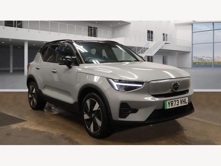 Volvo XC40 Recharge Twin 82kWh Plus Auto AWD 5dr