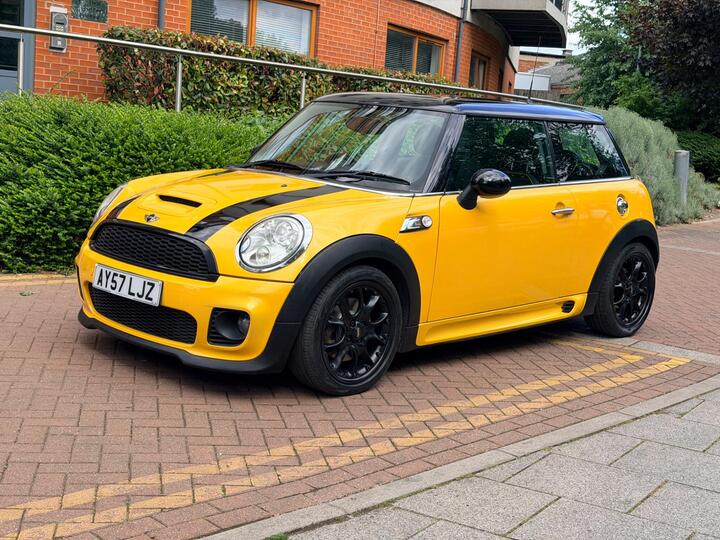 MINI Hatch 1.6 Cooper S Steptronic Euro 4 3dr