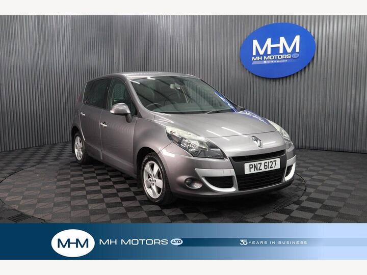 Renault SCENIC 1.5 DCi Dynamique TomTom Euro 5 5dr Renault SCENIC 1.5 DCi Dynamique TomTom Euro 5 5dr