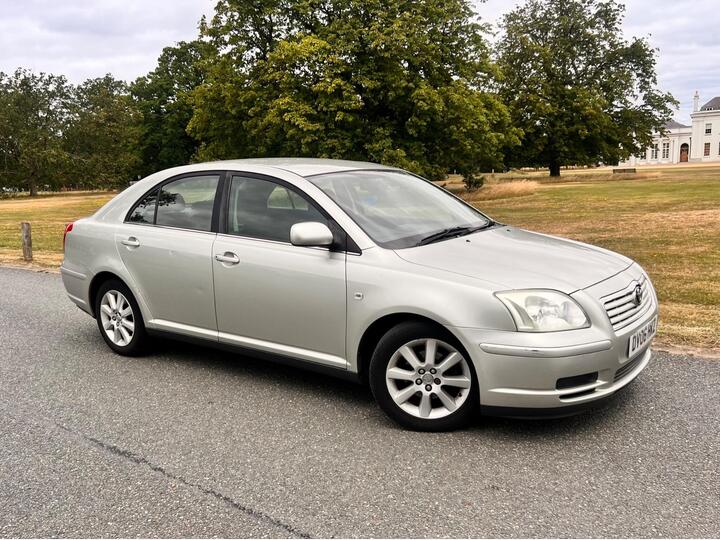 Toyota Avensis 1.8 VVT-i T3-S 5dr
