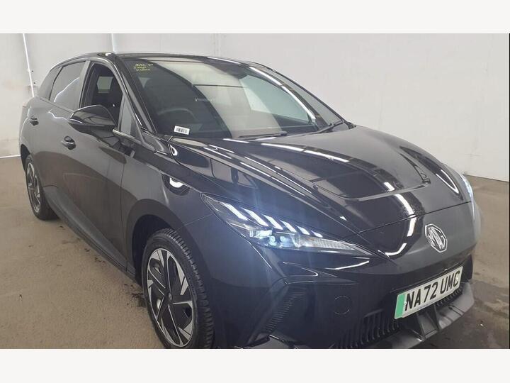 MG MG 4 51kWh SE Auto 5dr