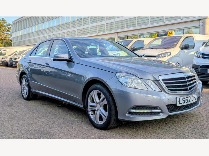 Mercedes-Benz E Class 3.5 E350 V6 BlueEfficiency Avantgarde G-Tronic Euro 5 (s/s) 4dr