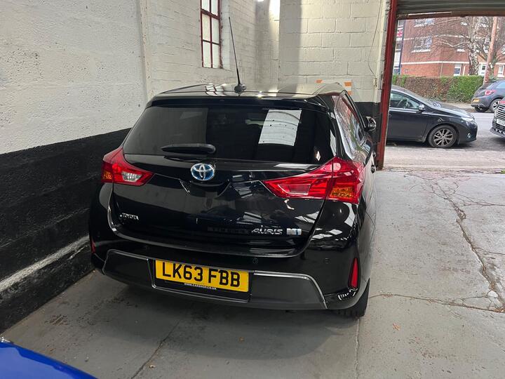 Toyota Auris 1.8 VVT-h Excel CVT Euro 5 (s/s) 5dr