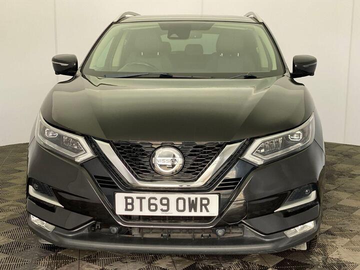 Nissan QASHQAI 1.3 DIG-T Tekna Euro 6 (s/s) 5dr