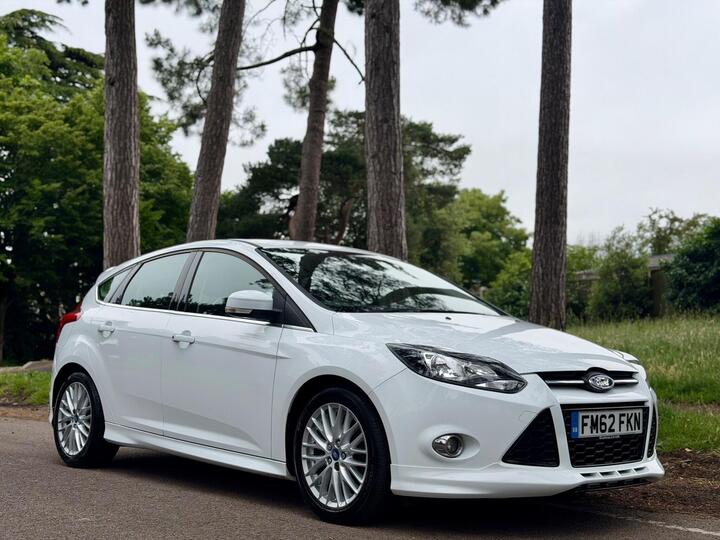 Ford Focus 1.6 TDCi Zetec S Euro 5 (s/s) 5dr
