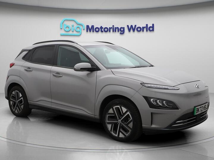 Hyundai KONA 64kWh Premium Auto 5dr (10.5kW Charger) Hyundai KONA 64kWh Premium Auto 5dr (10.5kW Charger)