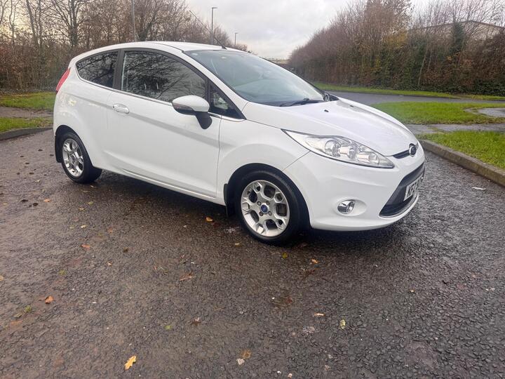 Ford Fiesta 1.25 Zetec 3dr Ford Fiesta 1.25 Zetec 3dr