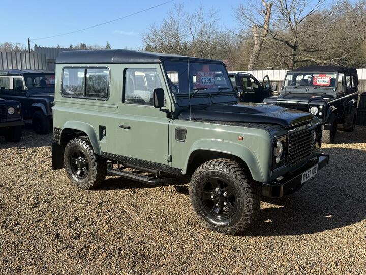 Land Rover DEFENDER 90 2.5 TDi Station Wagon 3dr