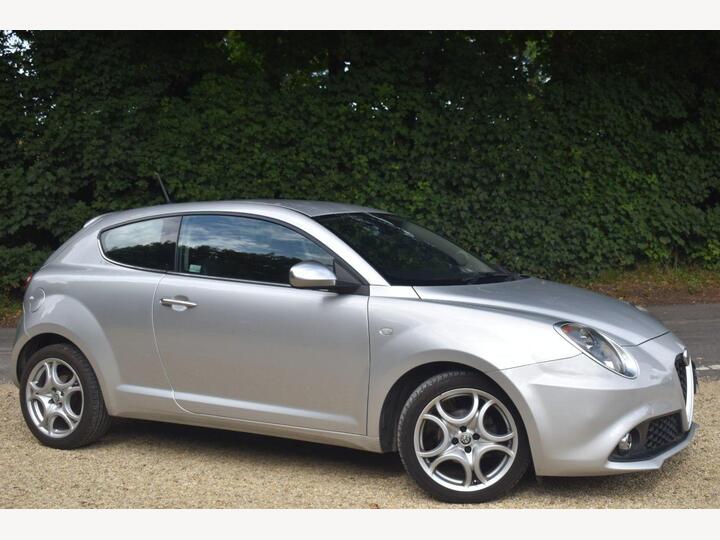 Alfa Romeo MITO 875 TB TwinAir Super Euro 6 (s/s) 3dr Alfa Romeo MITO 875 TB TwinAir Super Euro 6 (s/s) 3dr