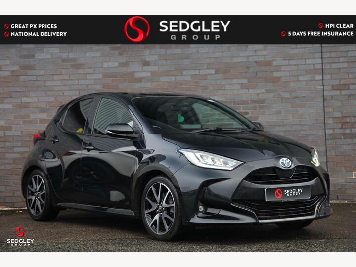 Toyota Yaris 1.5 VVT-h Dynamic E-CVT Euro 6 (s/s) 5dr