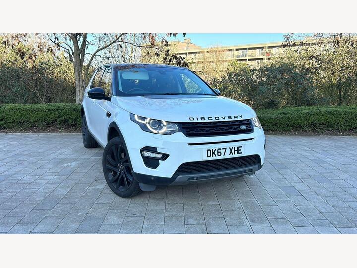 Land Rover Discovery Sport 2.0 TD4 HSE Black Auto 4WD Euro 6 (s/s) 5dr Land Rover Discovery Sport 2.0 TD4 HSE Black Auto 4WD Euro 6 (s/s) 5dr