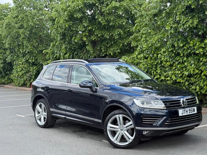 Volkswagen Touareg 3.0 TDI V6 BlueMotion Tech R-Line Tiptronic 4WD Euro 6 (s/s) 5dr