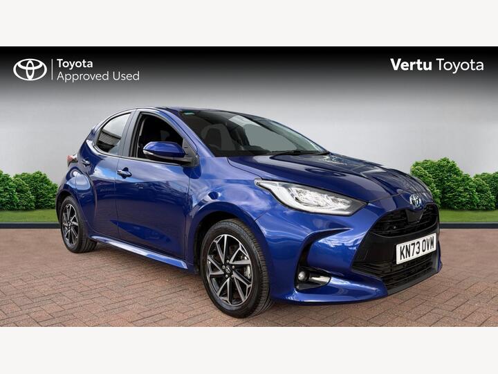 Toyota Yaris 1.5 VVT-h Design E-CVT Euro 6 (s/s) 5dr