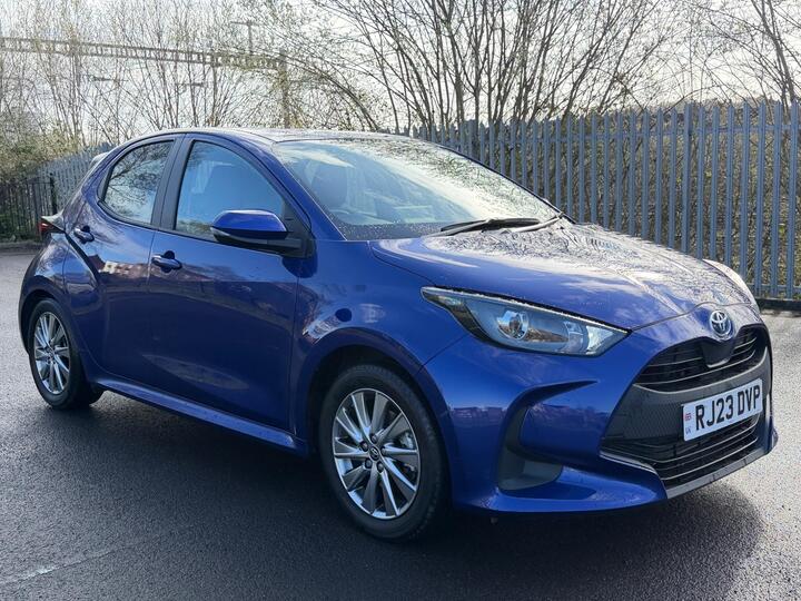 Toyota Yaris 1.5 VVT-h Icon E-CVT Euro 6 (s/s) 5dr