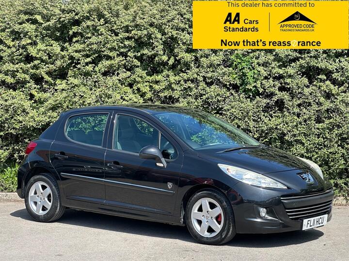 Peugeot 207 1.4 Envy Euro 5 5dr Peugeot 207 1.4 Envy Euro 5 5dr