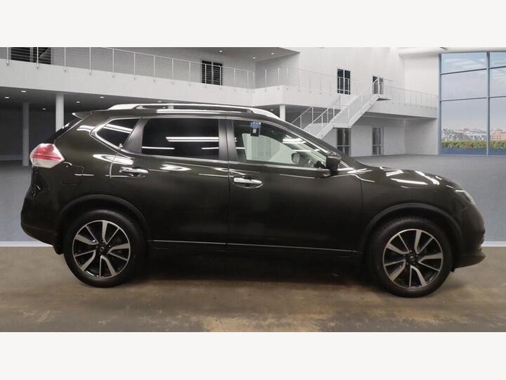 Nissan X-Trail 1.6 DIG-T N-Vision Euro 6 (s/s) 5dr Nissan X-Trail 1.6 DIG-T N-Vision Euro 6 (s/s) 5dr